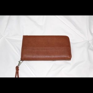 Brown wristlet
